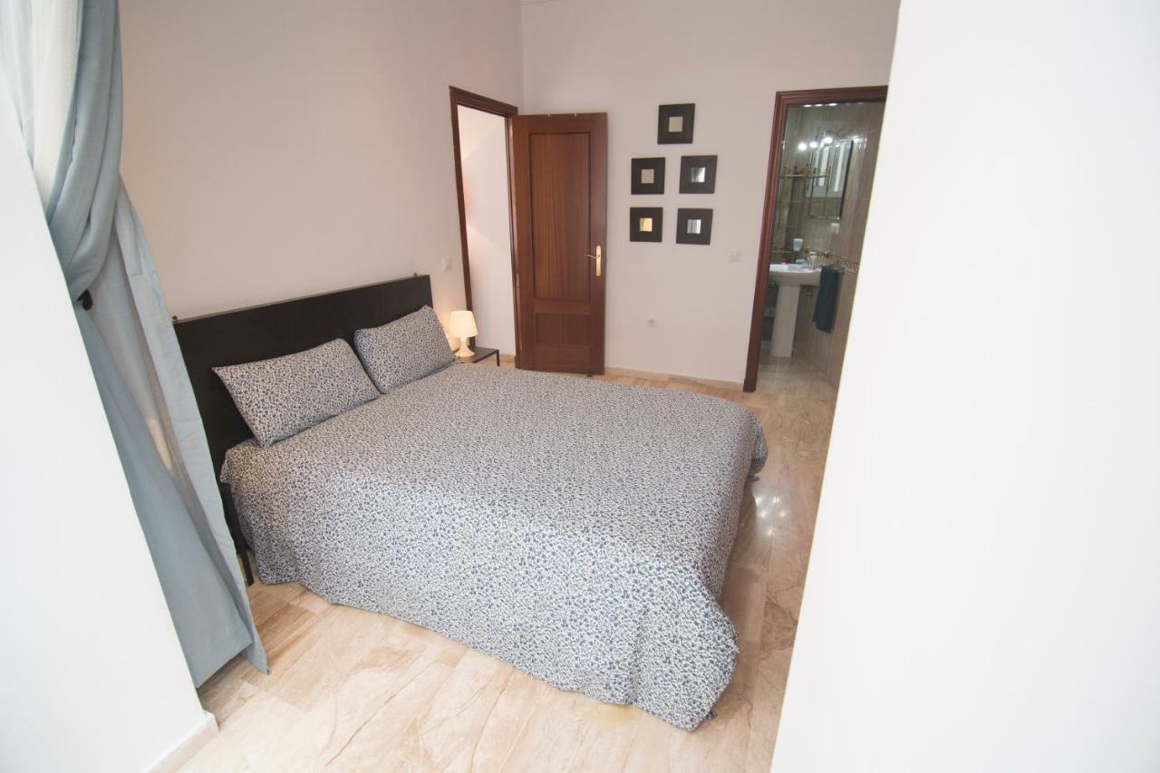 Extraordinario Piso Junto Playa Y En Pleno Centro Lejlighed Cádiz Eksteriør billede